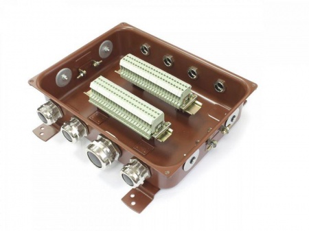 Коробка КС-30 УХЛ1.5 IP65 латунный ввод ЗЭТА zeta30351 367353