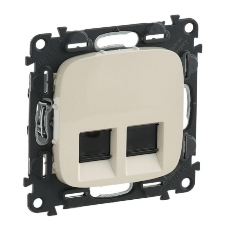Механизм розетки комп. 2-м Valena Allure RJ45 CAT.6 UTP с лицевой панелью сл. кость Leg 753843 1181837
