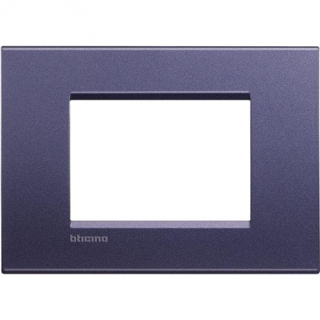 Рамка 3мод. LivingLight прямоугол. син. шелк Leg BTC LNA4803CB 1041743
