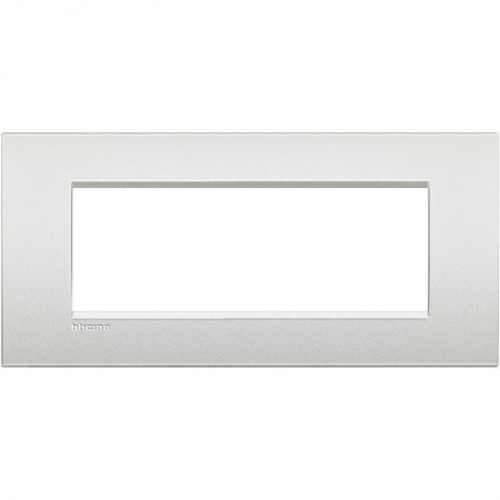Рамка 7мод. Air LivingLight бел. жемчуг Leg BTC LNC4807PR 1041430