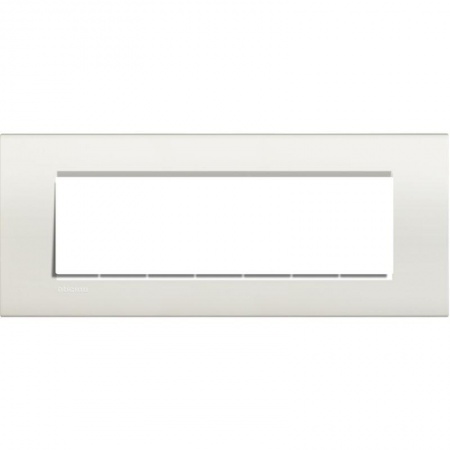 Рамка 7мод. LivingLight прямоугол. бел. Leg BTC LNA4807BI 1041794