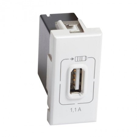 Розетка USB Axolute 1мод. 1.1А 230/5В бел. Leg BTC HD4285C1 1230031