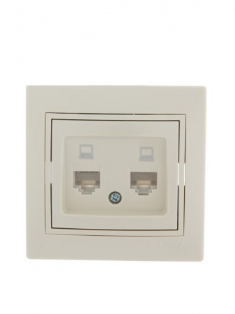 Розетка компьютерная 2-м СП Мира RJ45 крем/крем Lezard 701-0303-141 210702