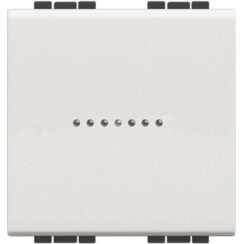 Выключатель аксиальный 1-кл 10А 2мод. Livinglight авт. клеммы бел. Leg BTC N4051M2AN 1215832