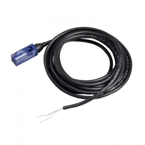 Датчик индуктивный формата F SN=2.5мм НО PNP SchE XS7J1A1PAL2 1046791