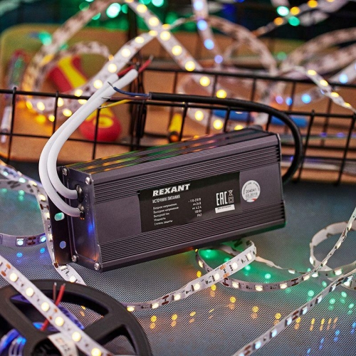 Источник питания 100Вт 24В с проводами IP65 пластик Rexant 201-100-6 291535