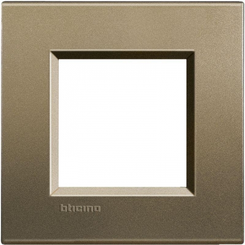 Рамка 1-м LivingLight прямоугол. корич. шелк Leg BTC LNA4802SQ 1041641