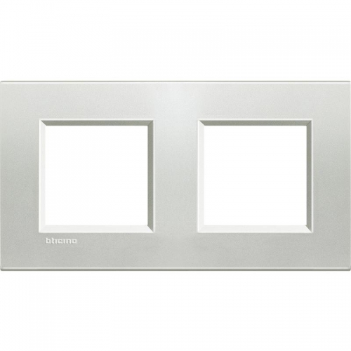 Рамка 2-м LivingLight прямоугол. серебро Leg BTC LNA4802M2AG 1041669