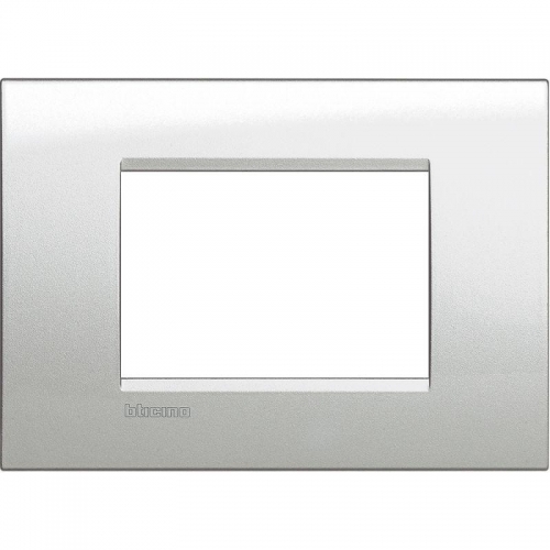 Рамка 3-м LivingLight "Лунное серебро" Leg BTC LNA4803GL 1215796