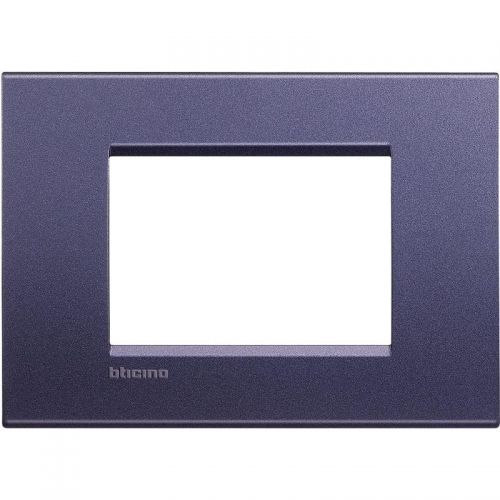Рамка 3мод. LivingLight прямоугол. син. шелк Leg BTC LNA4803CB 1041743