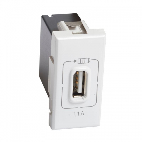 Розетка USB Axolute 1мод. 1.1А 230/5В бел. Leg BTC HD4285C1 1230031